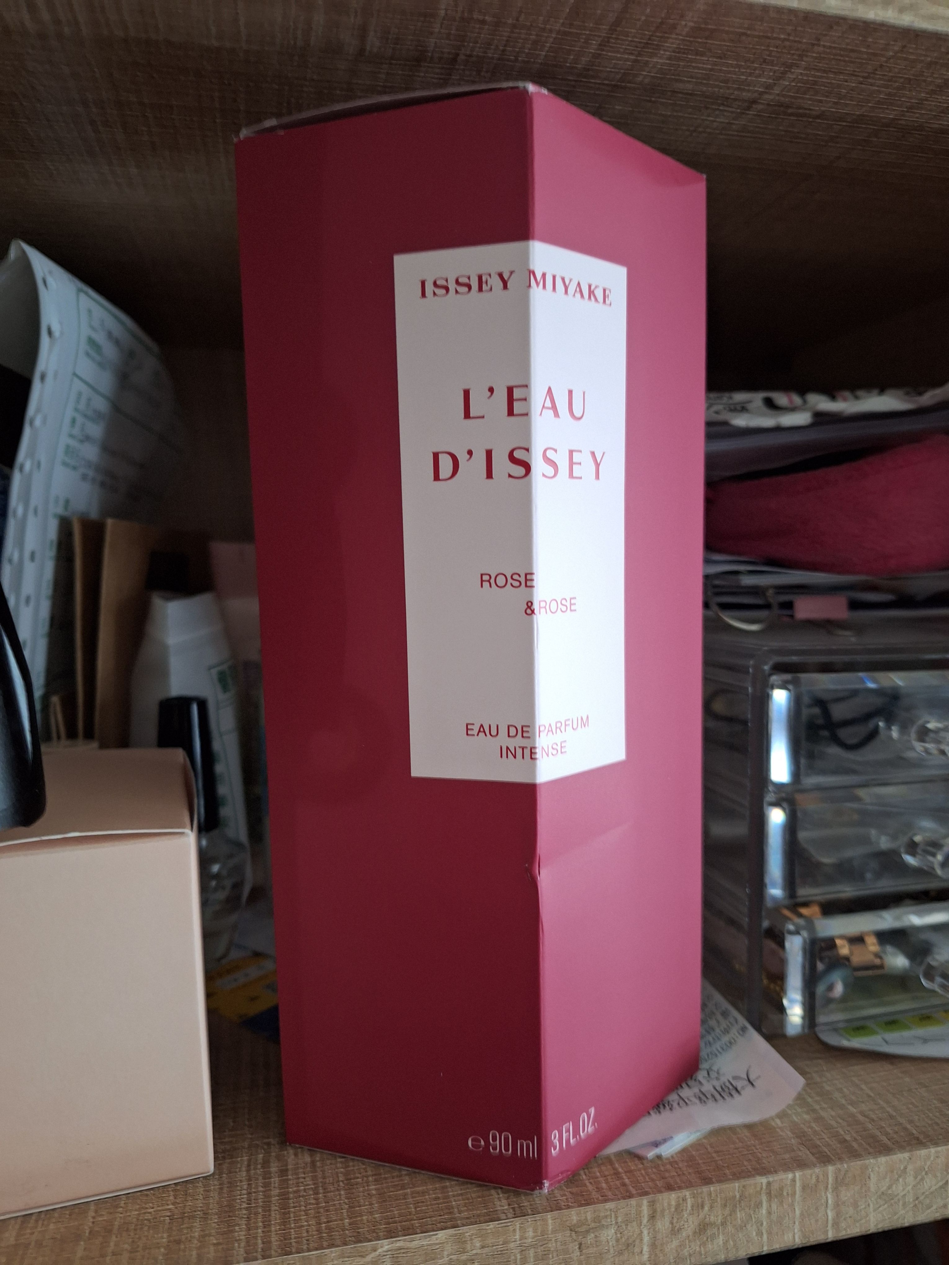 三宅一生 issey miyake rose&rose 香水 ISSEY MIYAKE 三宅一生Rose&Rose 一生之水馥香玫瑰女士香水50ml
