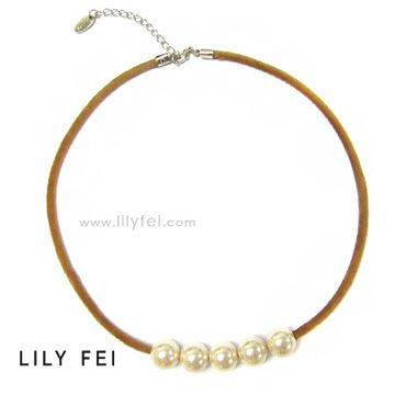 LILY FEI 絨質珍珠項鍊 L12N0185