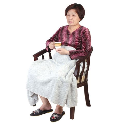 【源之氣】銀髮族竹炭超細纖維柔軟居家/靜坐毛毯 (75*150cm) RM-10507