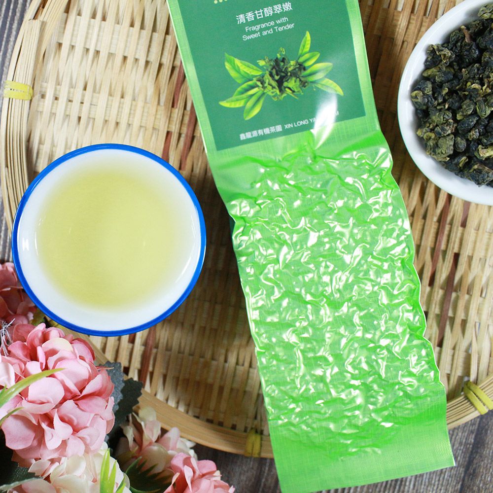 清香甘醇翠嫩Fragrance withSweet and Tender龍源有機茶園 XIN LONG