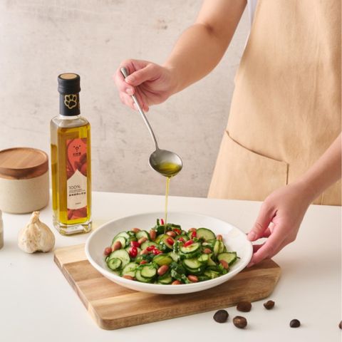 【籽熊寶】鮮果鮮榨山茶油100%油茶籽245ml/瓶*2入（贈送【蓮心園X籽熊寶】公益聯名手工皂隨機款式1個）