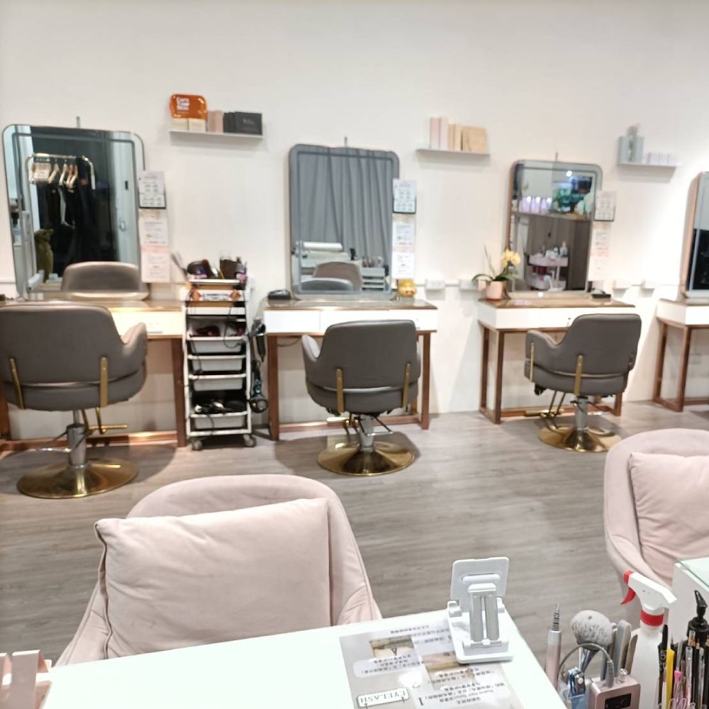  【台北】Nuevo Salon 1人單色光療美甲專案