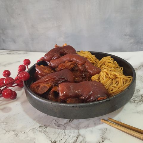 【十八王公劉家】古早味豬腳福壽麵組(滷豬腳450g+肉燥壽麵200g/組)