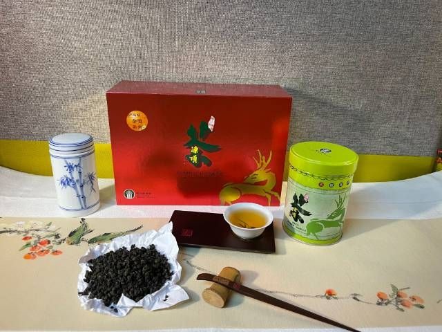 南投鹿谷金獎/凍頂烏龍茶禮盒(150g*2罐/盒) 共2盒- PChome 24h購物