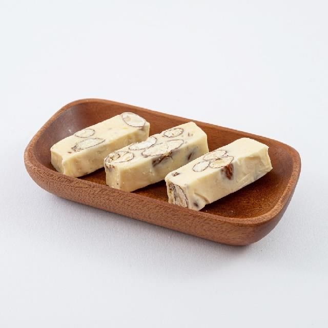  原味牛奶杏仁牛軋糖230g夾鏈袋裝
