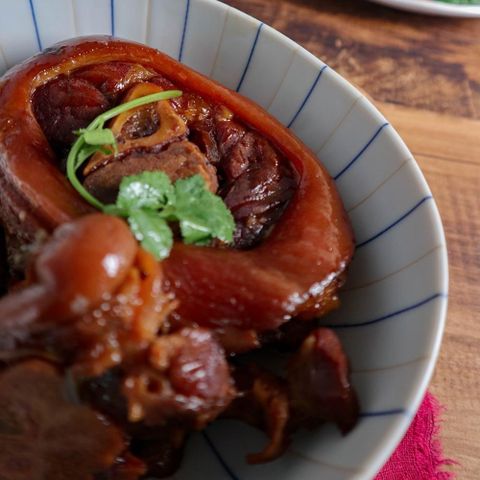 【巧食家】滷豬腳圈X10包 1kg家庭號 加熱即食