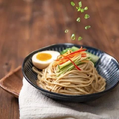 【南紡購物中心】 全素可食【漢來飯店】來拌麵-胡麻椒香 (4入/袋)