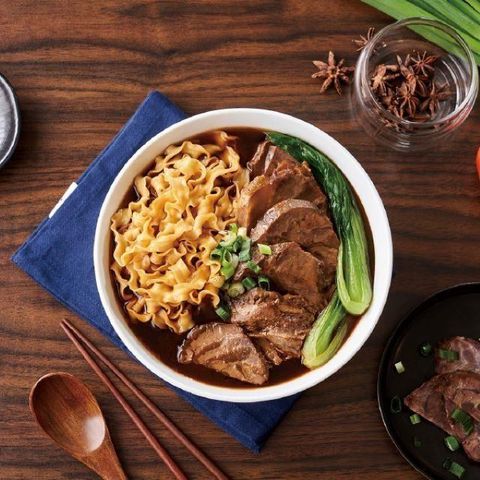 【金博家】老饕系列 紅燒牛肉麵(580g/盒)