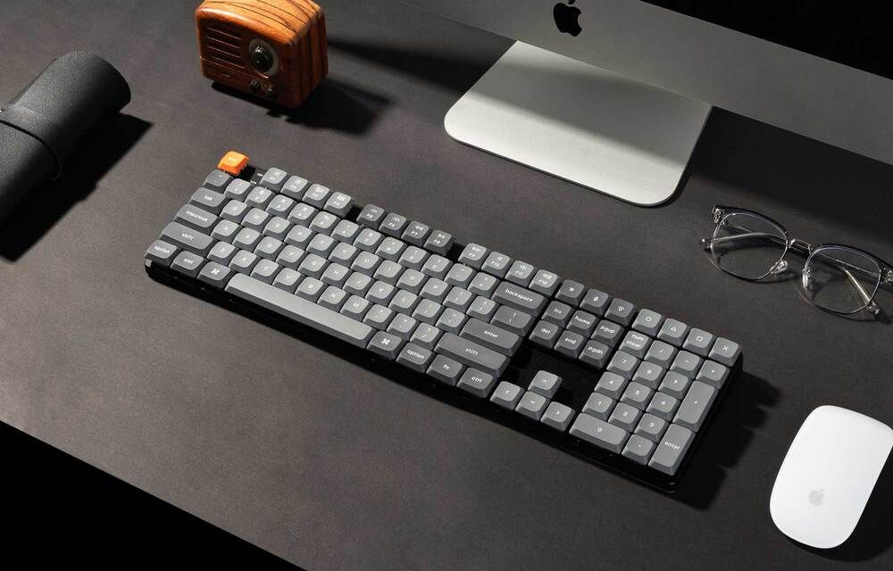 Keychron K5 Max 全尺寸 矮軸 三模無線機械鍵盤 白色背光 非熱插拔 注音版本