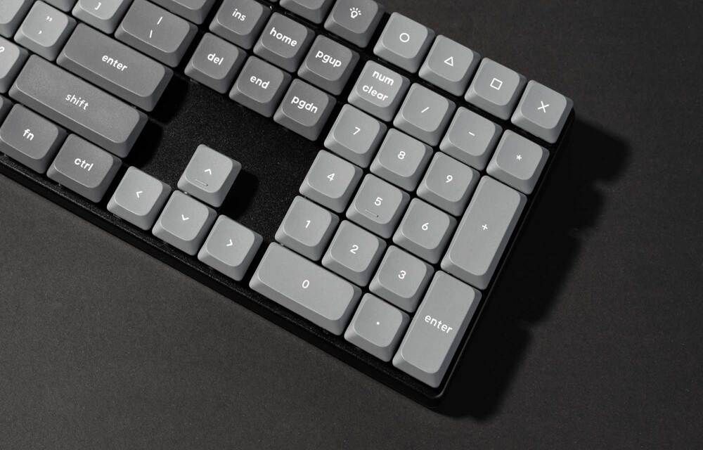 Keychron K5 Max 全尺寸 矮軸 三模無線機械鍵盤 白色背光 非熱插拔 注音版本
