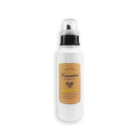 日本Laundrin朗德林-Botanical植萃衣物香氛柔軟精-佛手柑雪松500ml/瓶