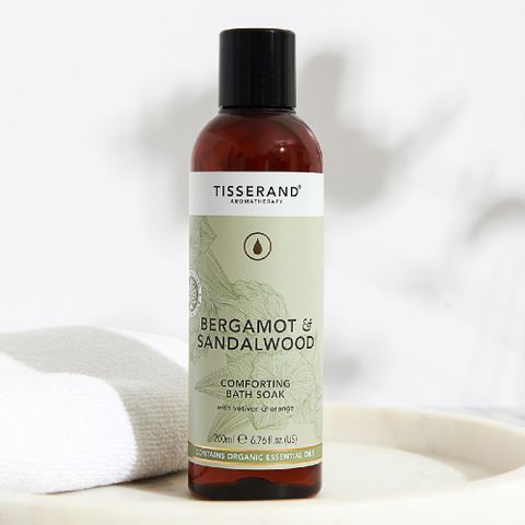 TISSERAND 滴莎藍德 佛手柑與檀香木精油泡泡浴 Bergamot & Sandalwood Comforting Bath Soak 200ml