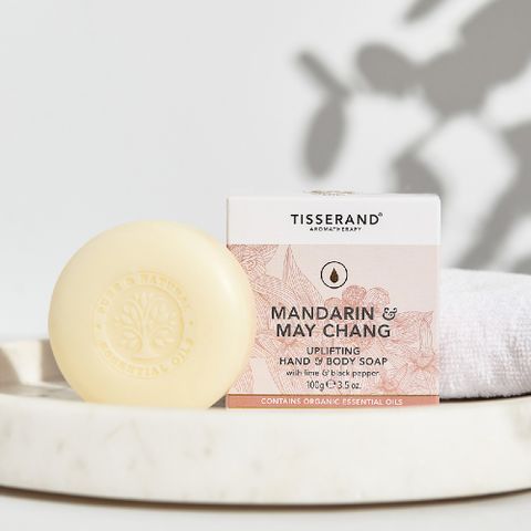 TISSERAND 滴莎藍德 桔子與山蒼果精油沐浴皂 Mandarin & May Chang Uplifting Hand and Body Soap 100g