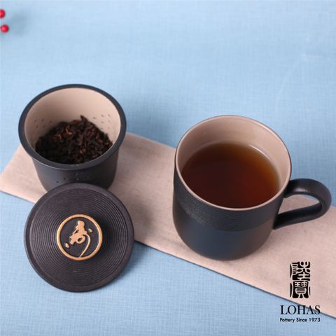 LOHAS 陸寶  金猴蓋杯 禪風黑350ML  獨享辦公陶杯