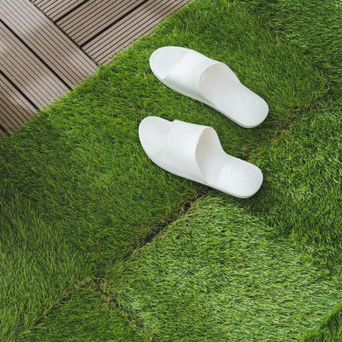 樂嫚妮 仿真草皮拼接塑木地板/無塑化劑-0.25坪