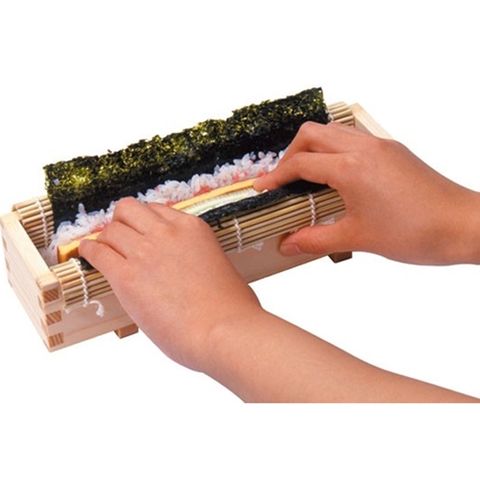 【KISOU】日本製 壽司製作檜木盒套組 附竹捲簾