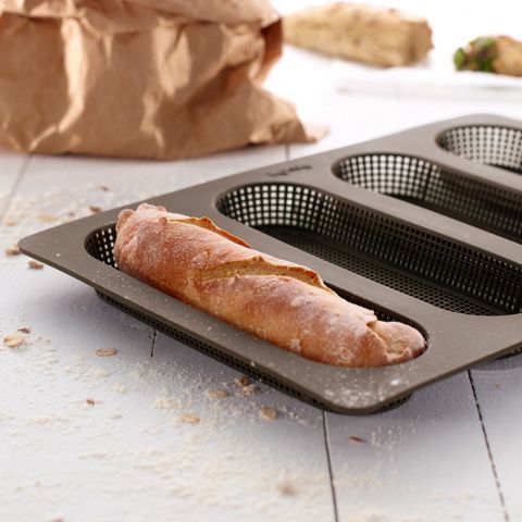 醫療級矽膠 耐熱220度《LEKUE》4格脆皮法國麵包模(17cm) | 點心烤模