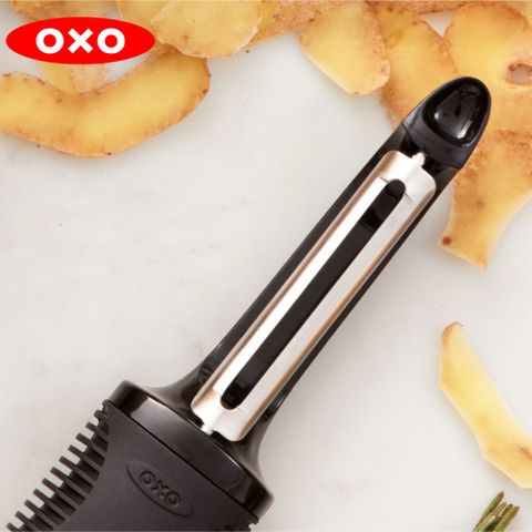 ★削蔬果好幫手★OXO 直式蔬果削皮器