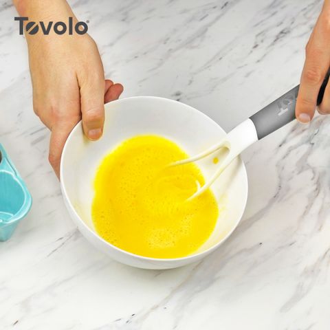 【美國Tovolo】蛋料理撈拌煎三合一調理器_打蛋/撈蛋/煎蛋(攪拌器 煎蛋神器 打蛋器  煎鏟)