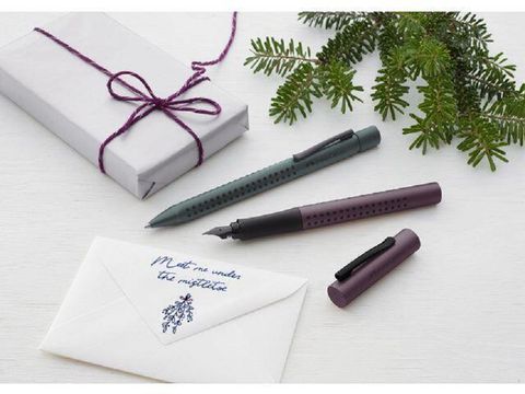 FABER-CASTELL 輝柏 繽紛聖誕系列好點子握得住套組 鋼筆＋原子筆 鐵盒禮盒組