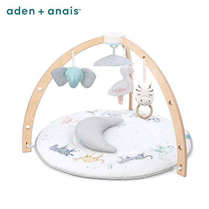 aden  anais