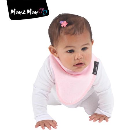 Mum 2 Mum　機能型神奇三角口水巾圍兜-粉紅 ★流口水寶寶的救星!!! 拯救媽媽的好幫手★