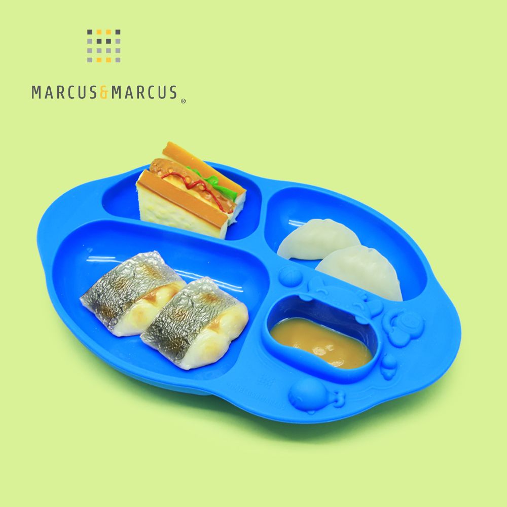 MARCUS & MARCUS MARCUSMARCUS　動物樂園造型吸力分隔餐盤-河馬(藍)促進孩子飲食均衡符合一餐的營養需求