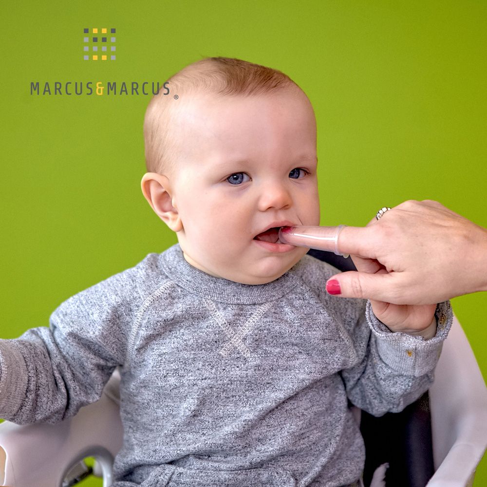 MARCUS & MARCUS MARCUSMARCUS　指套乳牙刷2入組(含盒)培養寶寶呵護口腔衛生的好觀念