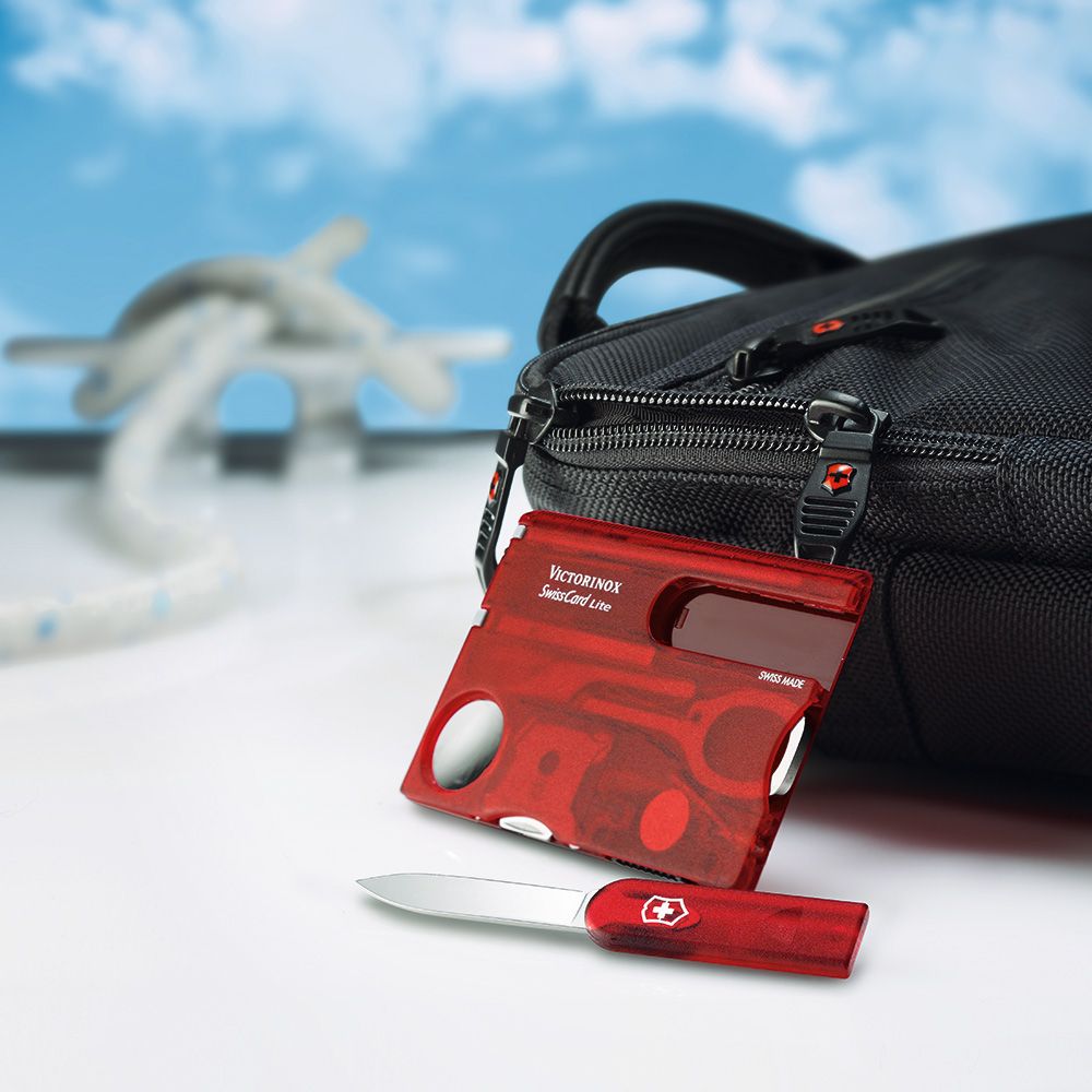 VICTORINOX LiteSWISS MADE