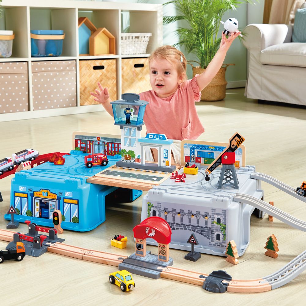 Hape 城市高速軌道遊戲組(玩具車/軌道遊戲/家家酒玩具/木製玩具)