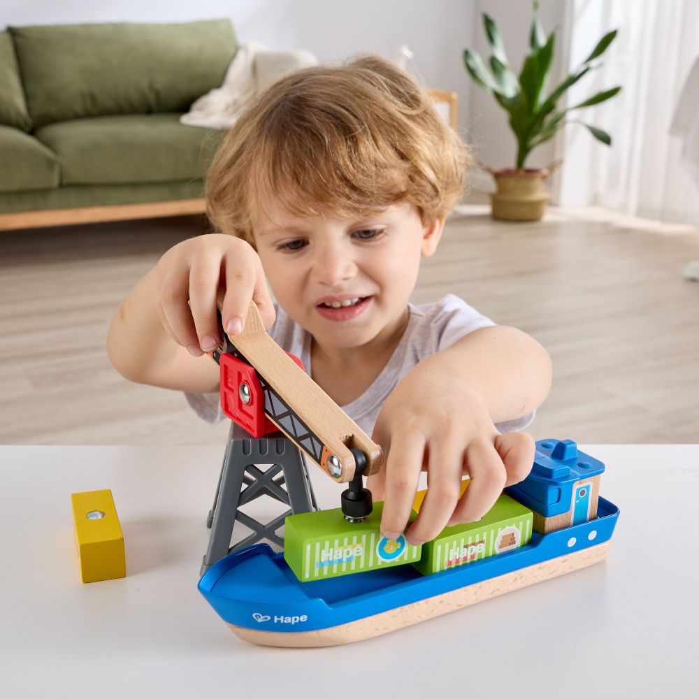 Hape 德國Hape 集裝箱吊機玩具組合(車子遊戲/玩具車/家家酒玩具/木製玩具)