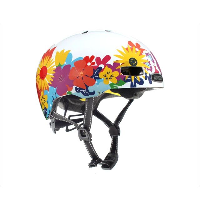 Nutcase Helmets 美國專業安全帽品牌重量508g  尺寸52~56cm,適合36歲寶貝的小小頭圍 專利磁力扣不卡皮膚及頭髮簡便裝卸