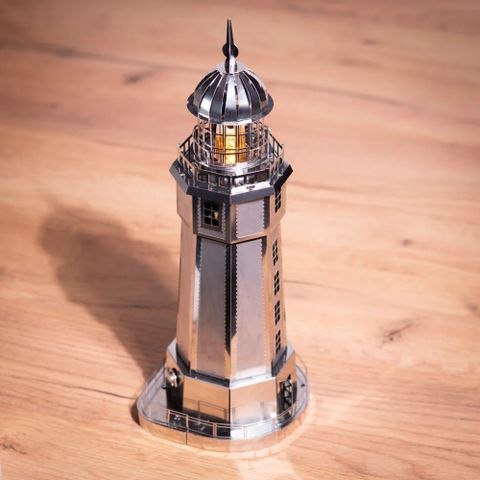 Metal Time Workshop 金屬時光工作室 水手之光燈塔 | Sailors Companion Lighthouse |