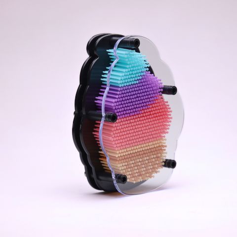 Pin Art大搞創意複製針-彩虹霜淇淋