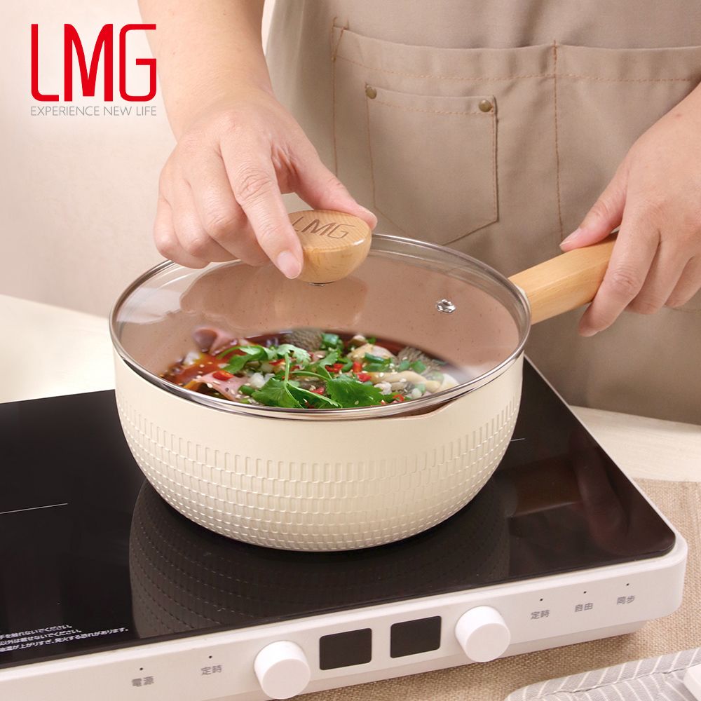 lmg 日式錘紋不沾雪平鍋22cm-象牙白(含蓋)贈潔鍋刷