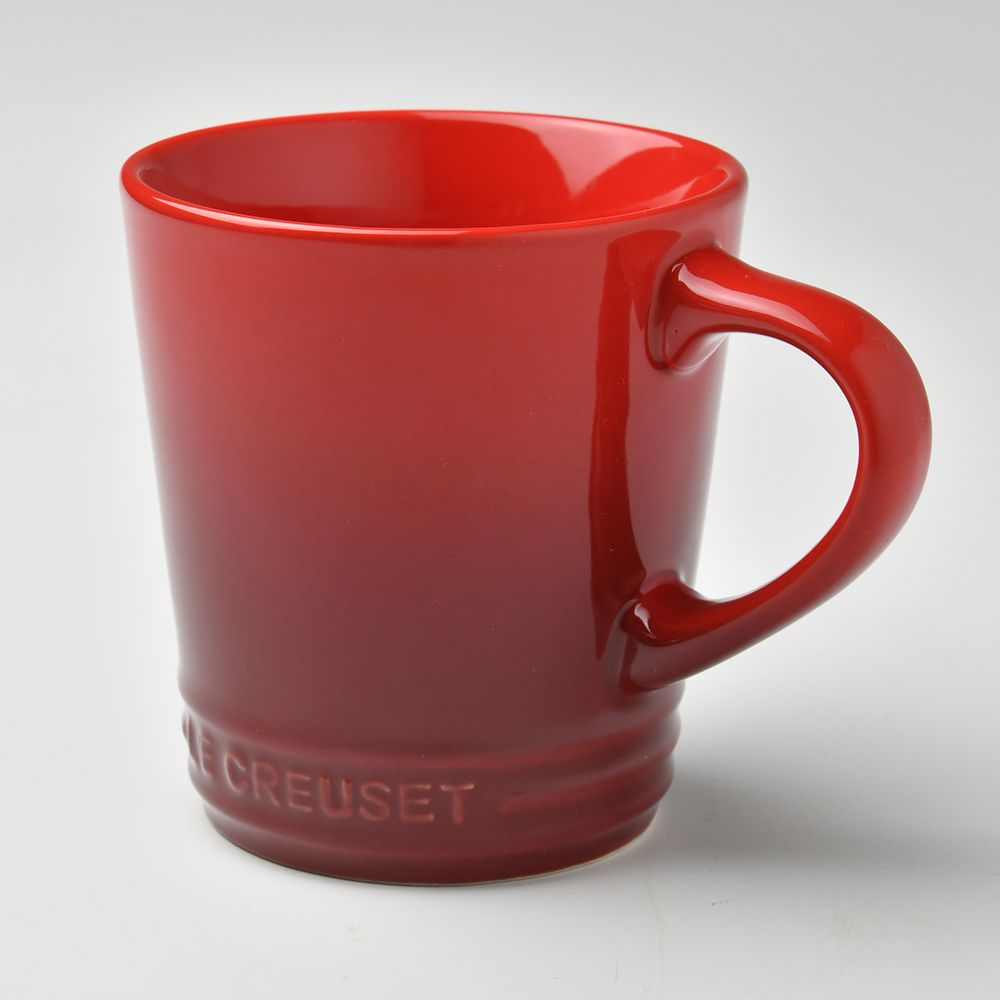 LE CREUSET  V馬克杯 330ml 櫻桃紅 內有顏色