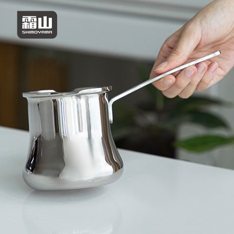 【日本霜山】不鏽鋼深型湯鍋/牛奶鍋(附刻度)-500ml