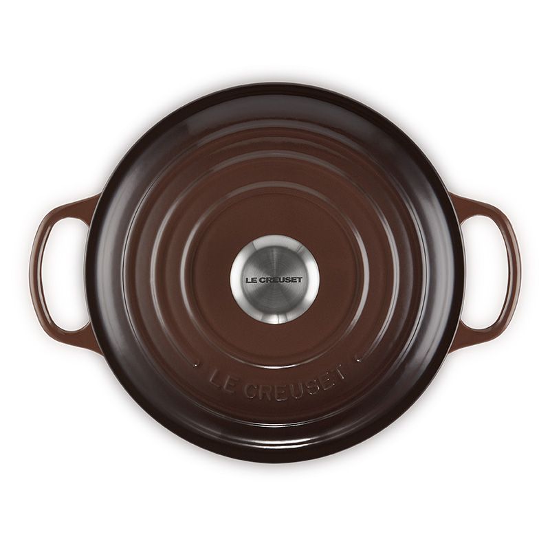 LE CREUSET -典藏琺瑯鑄鐵鍋圓鍋 24cm (巧克力棕-鋼頭-內鍋白)