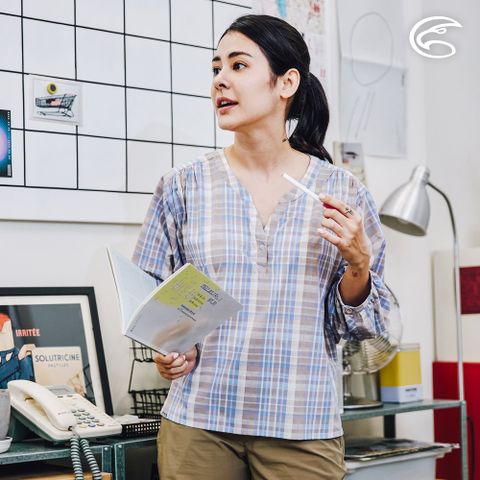 ADISI 女N66四面彈透氣速乾半開襟格紋衫 AL2311069 珊瑚紫格