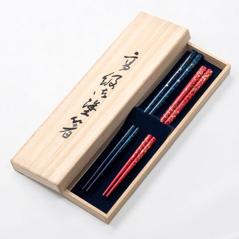 【津輕塗】日本製 津輕櫻 鑲貝漆筷2入禮盒組 夫妻筷 鮑魚貝 傳統工藝(津輕塗 津輕櫻 夫妻筷)