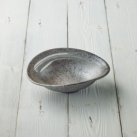 有種創意 - 日本信樂燒 - 燻刷紋偏轉深盤(17cm)