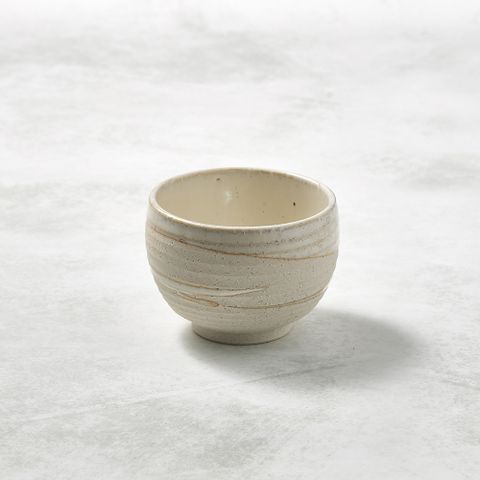 有種創意 - 日本美濃燒 - 手感和風茶杯 - 白刷毛