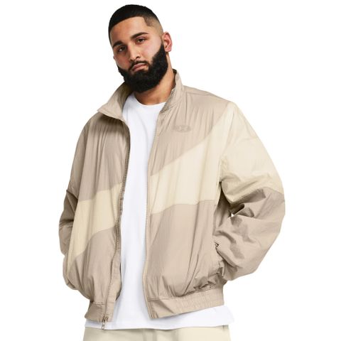 【UNDER ARMOUR】Legacy Crinkle 外套 男 立領 防潑水 卡其色-1382874-203