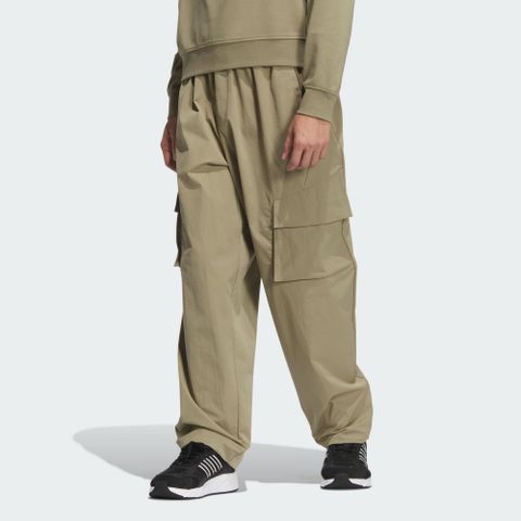 【ADIDAS】M TRAN PANT1 長褲 男 運動 工裝 卡其色-JX1783