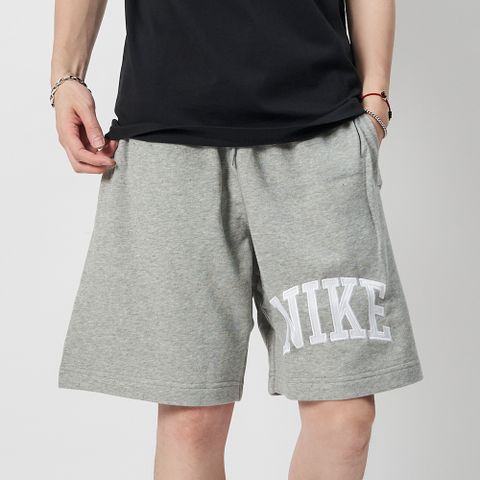 NIKE 耐吉 Nike NK Club FT Short APLQ ARC 男款 灰色 運動 刺繡 短褲 FQ4093-063