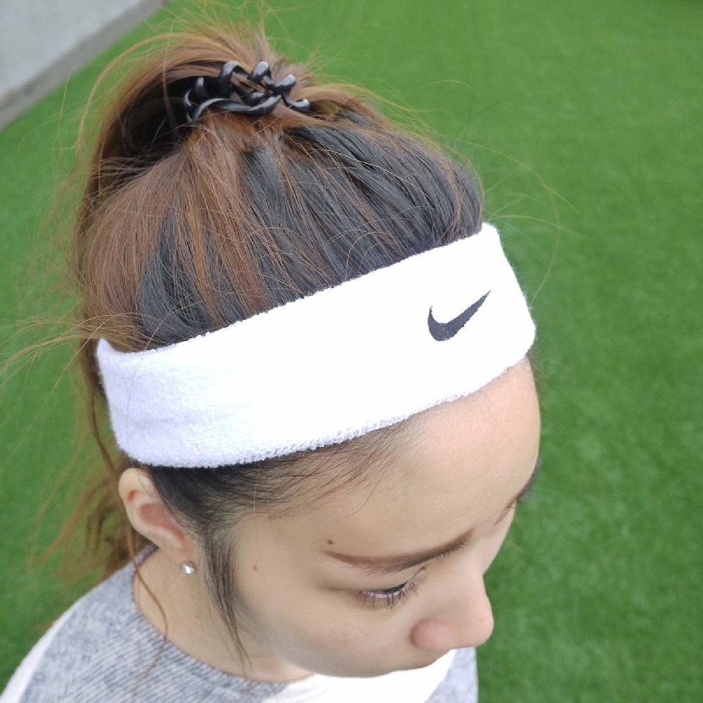 NIKE 耐吉   髮帶 Swoosh HeadBand 運動 男女款 頭帶 毛巾布 吸汗 戶外 網球 休閒穿搭 白 NNN0710-1OS