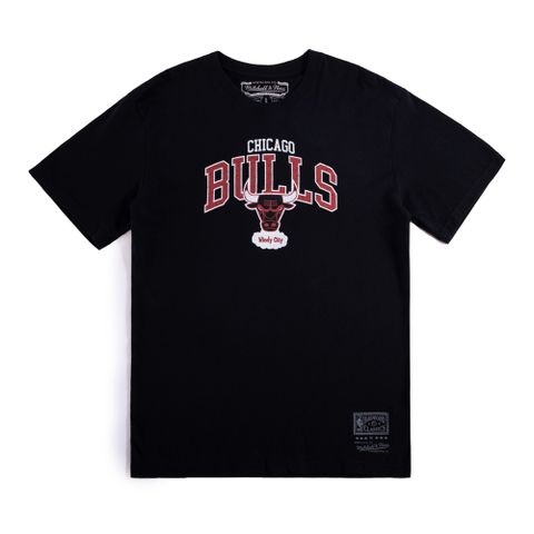 MITCHELL & NESS 短T TEAM ARCH LOGO DAD 公牛 黑紅 短袖 男 MNTS015CBB