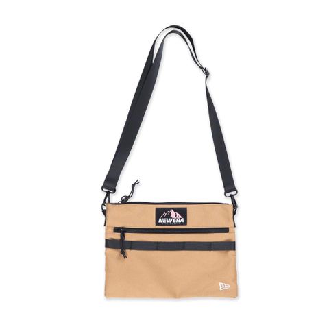 NEW ERA 男女款 肩揹包 OUTDOOR BOLD COLOR NEW ERA 卡其_NE14326637