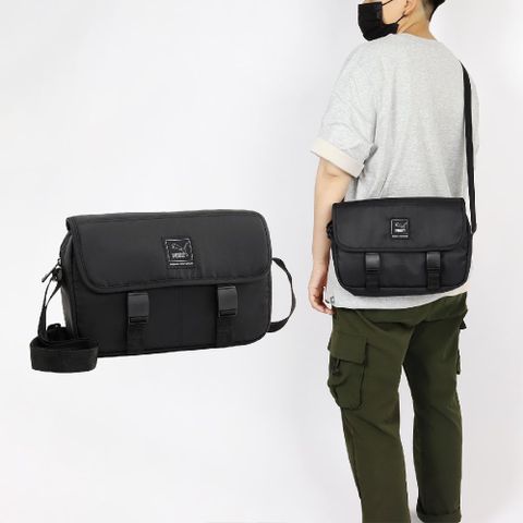 PUMA 彪馬 側背包 Classic Elevated Woven Messenger Bag 黑 隨行包 肩背包 09058201