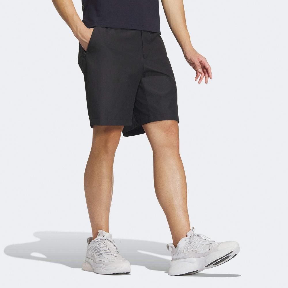  adidas 愛迪達 短褲 City Escape Shorts 男款 黑 白 防撕裂 運動褲 IT1885